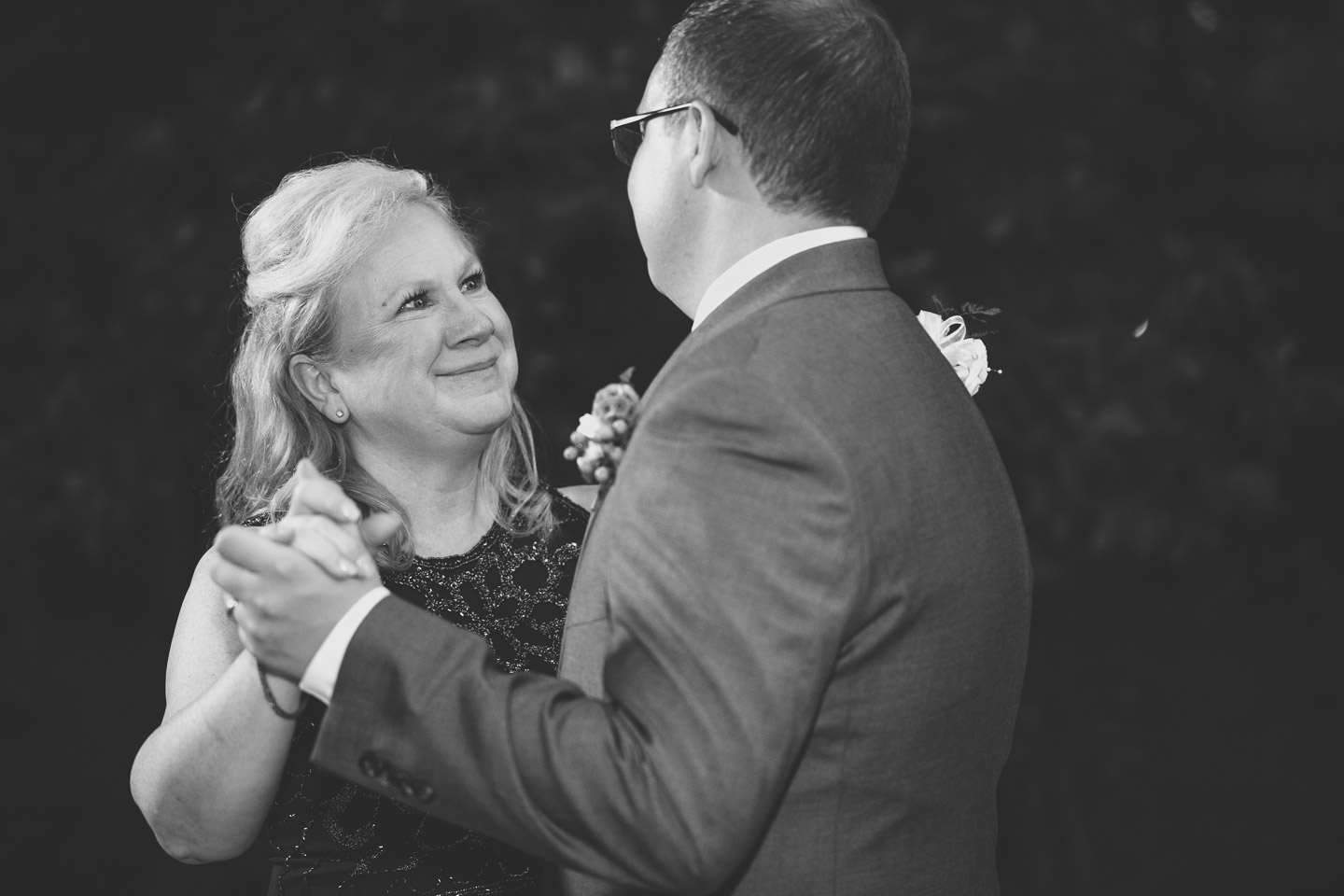 Michigan-Wedding-Photographer-Light-Garden-Photography-74.jpg