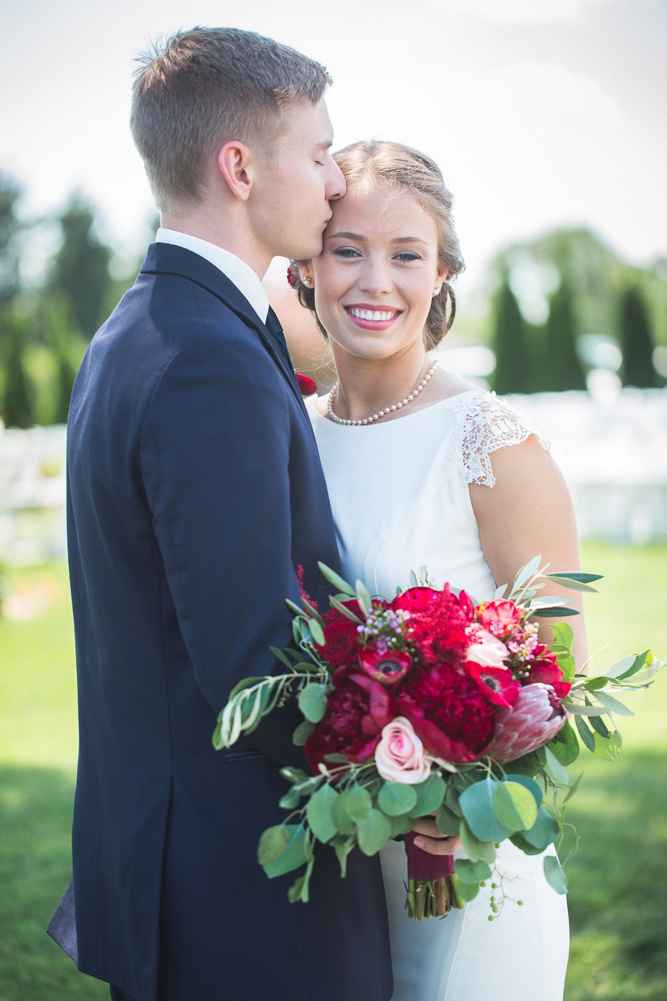 Michigan-Wedding-Photographer-Light-Garden-Photography-24.jpg