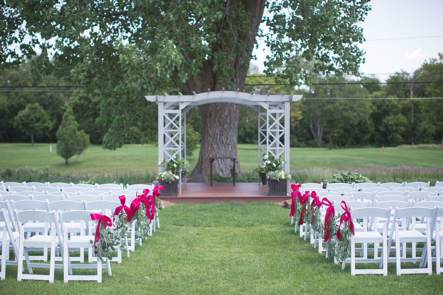 Michigan-Wedding-Photographer-Light-Garden-Photography-50.jpg