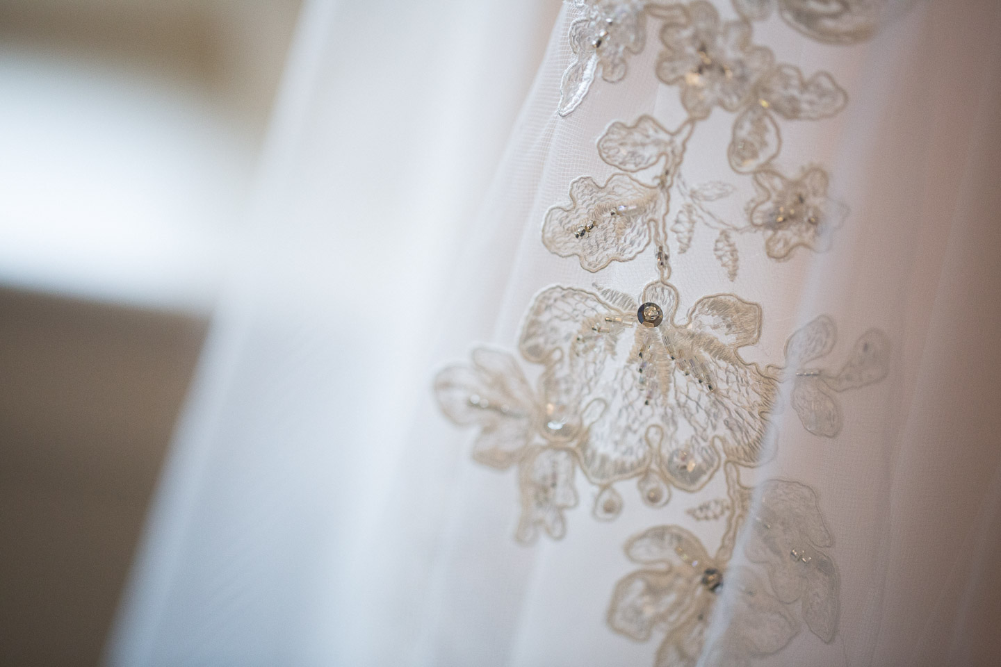 Michigan-Wedding-Photographer-Light-Garden-Photography-11.jpg