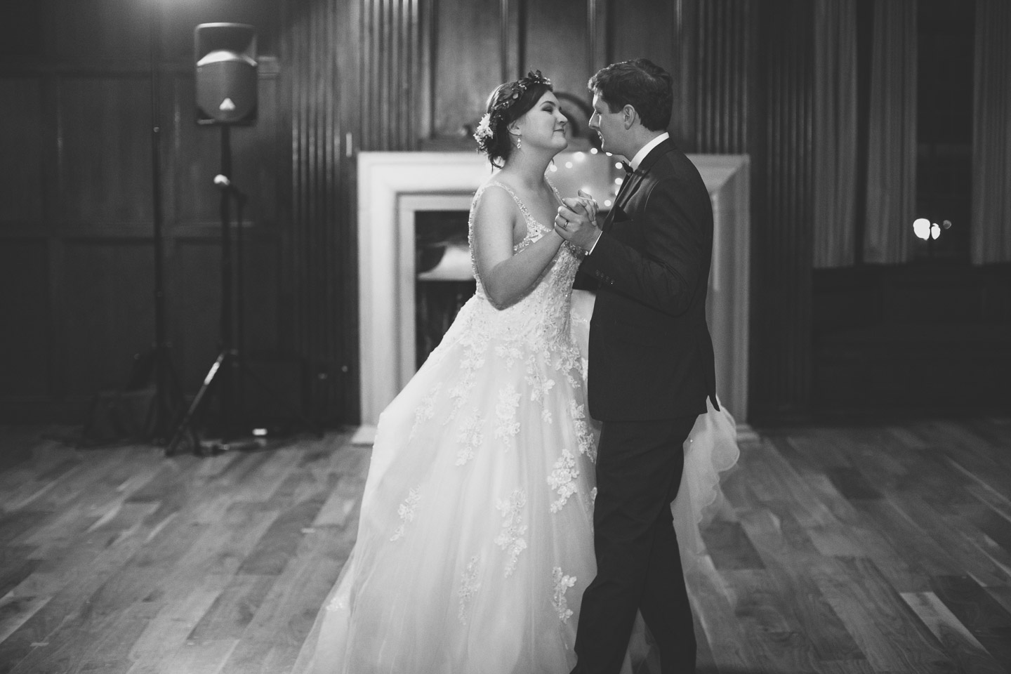 Michigan-Wedding-Photographer-Light-Garden-Photography-118.jpg