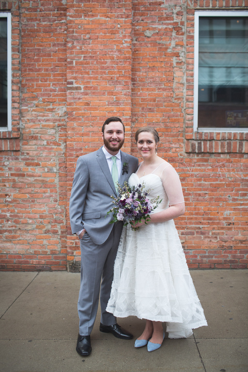 Brianna + Eric | An Pastel Wedding At The Ann Arbor Art Center ...