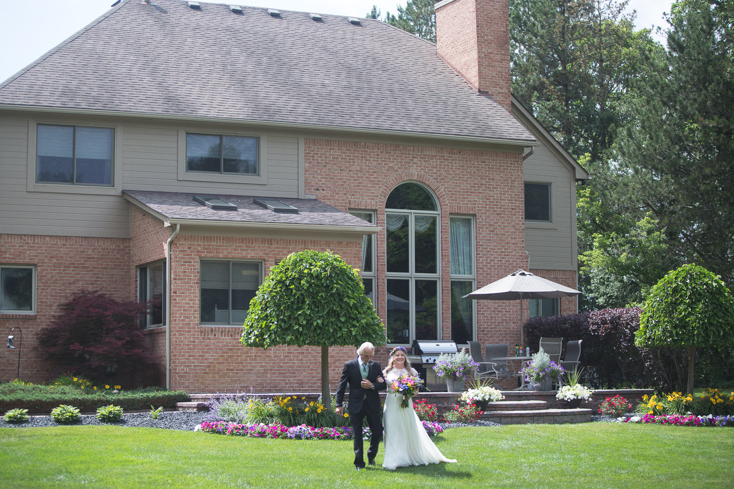 Michigan-Wedding-Photographer-Light-Garden-Photography-32.jpg