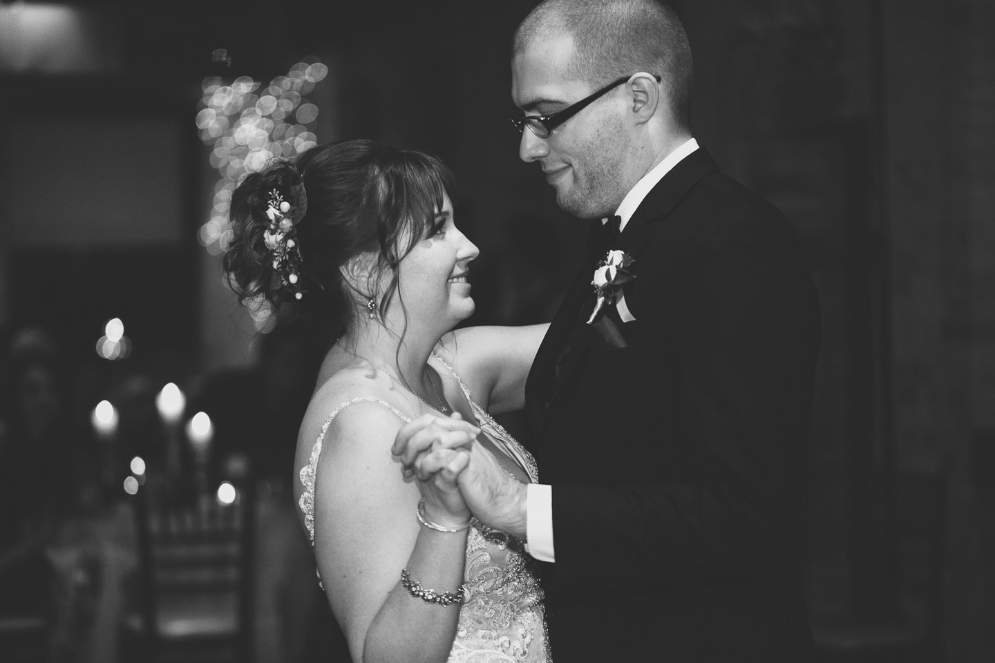 Michigan-Wedding-Photographer-Light-Garden-Photography-133.jpg