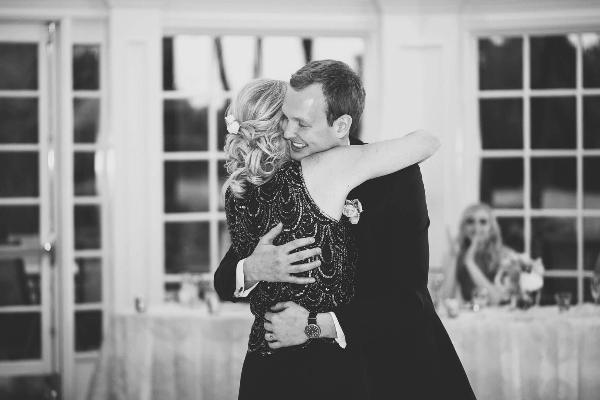 174-best-detroit-michigan-outdoor-wedding-photographer.jpg