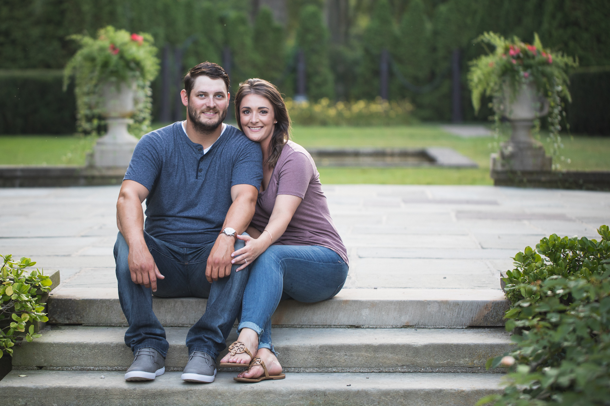 034-wedding-photographer-detroit-michigan-outdoor-natural-engagement-photography.jpg