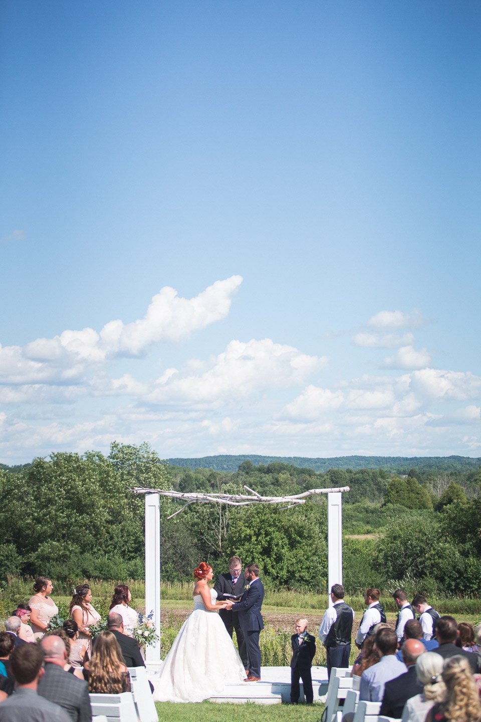 020-best-Detroit-Michigan-outdoor-garden-wedding-photographer.jpg
