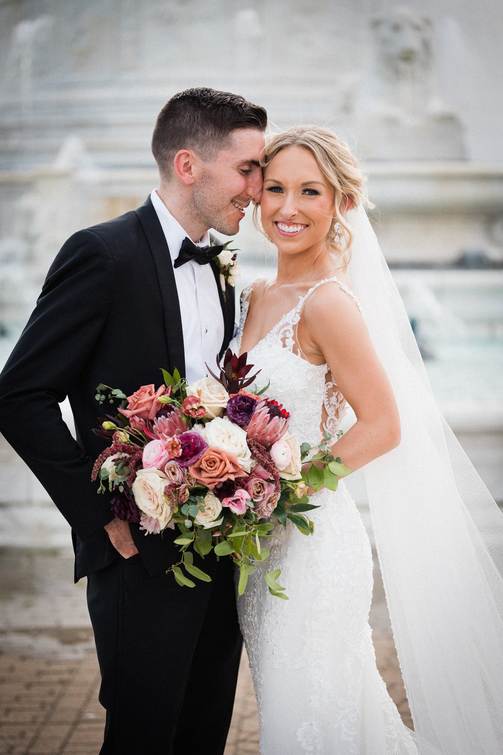 159_Michigan_Wedding_Photographer__Detroit_Westin_Book_Cadillac_Downtown.jpg