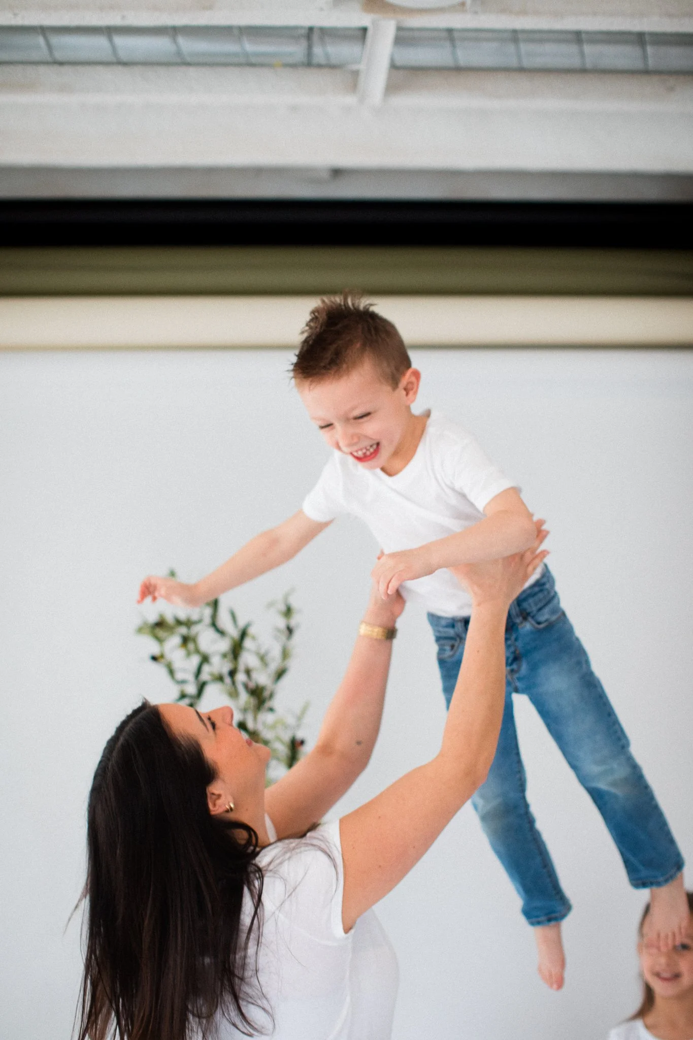009_Michigan_Family_Photographer_Studio_Neue_Mini_Sessions.jpg