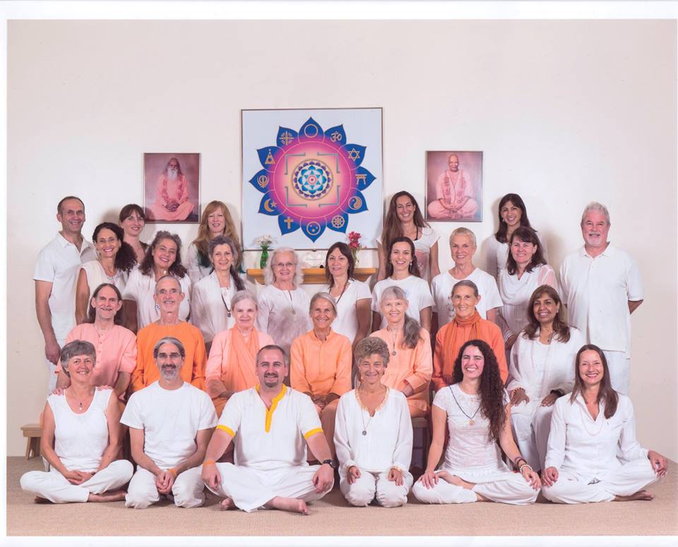 Integral Yoga's Senior Teahers