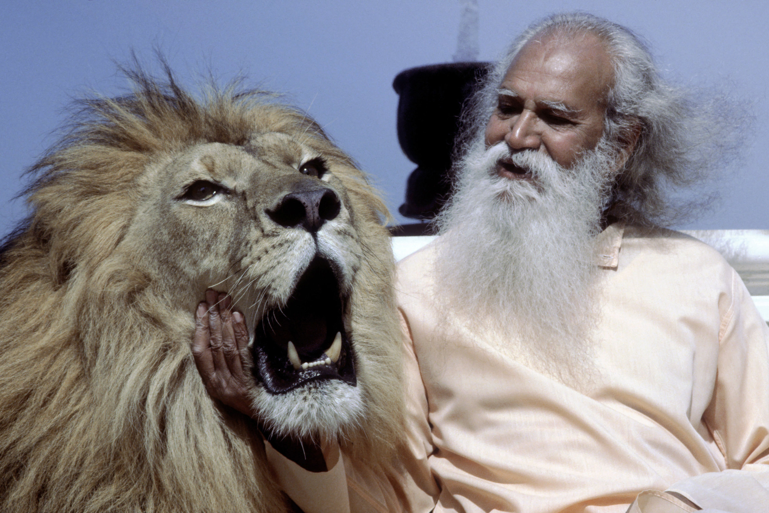 press-Swami-Satchidananda-MGM-Lion.jpg