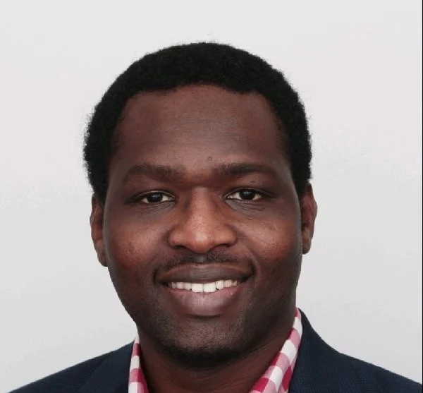 Timothy KOTIN PDG, Superfluid Labs Timothy Kotin est un technologue et un entrepreneur passionné par la résolution des problèmes d'envergure et de pertinence mondiales grâce à des technologies de pointe, des politiques efficaces et des modèles commerciaux innovants. Savoir Plus