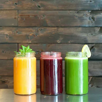 Juice Bay will be offering 3 different smoothies and juices to keep you hydrated and refreshed. 