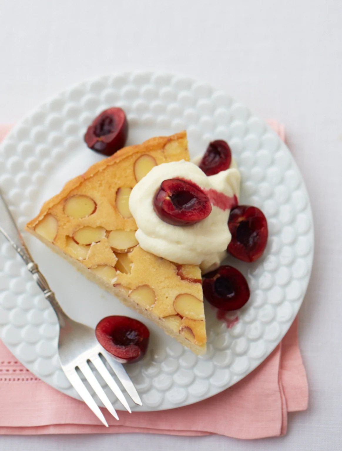 Almond Cake, Con Poulos