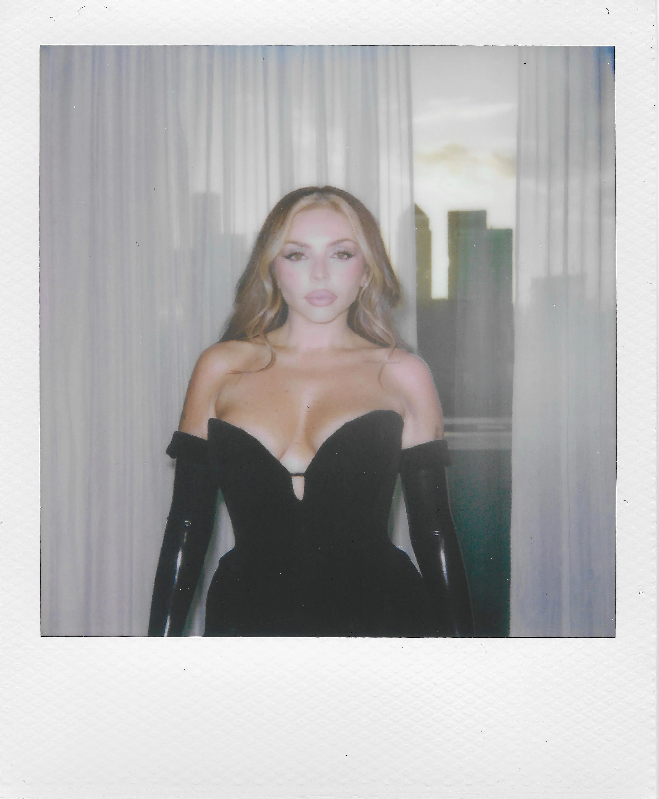 Jesy Nelson x NTA's