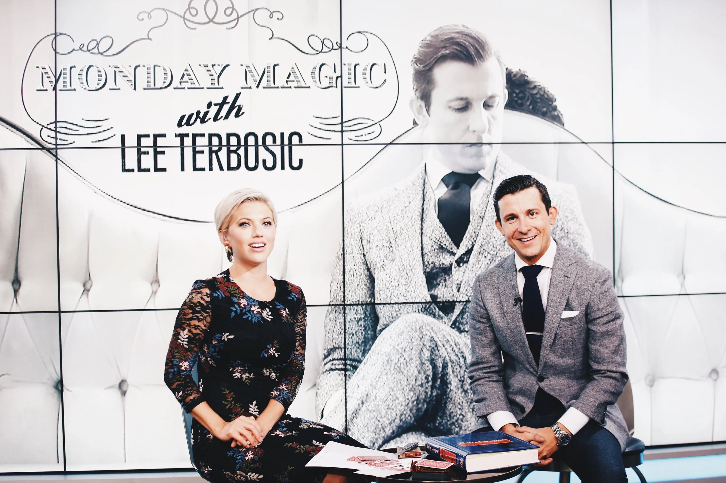 Monday Magic - 52 Up Close & Magic Secrets - September 25, 2017 