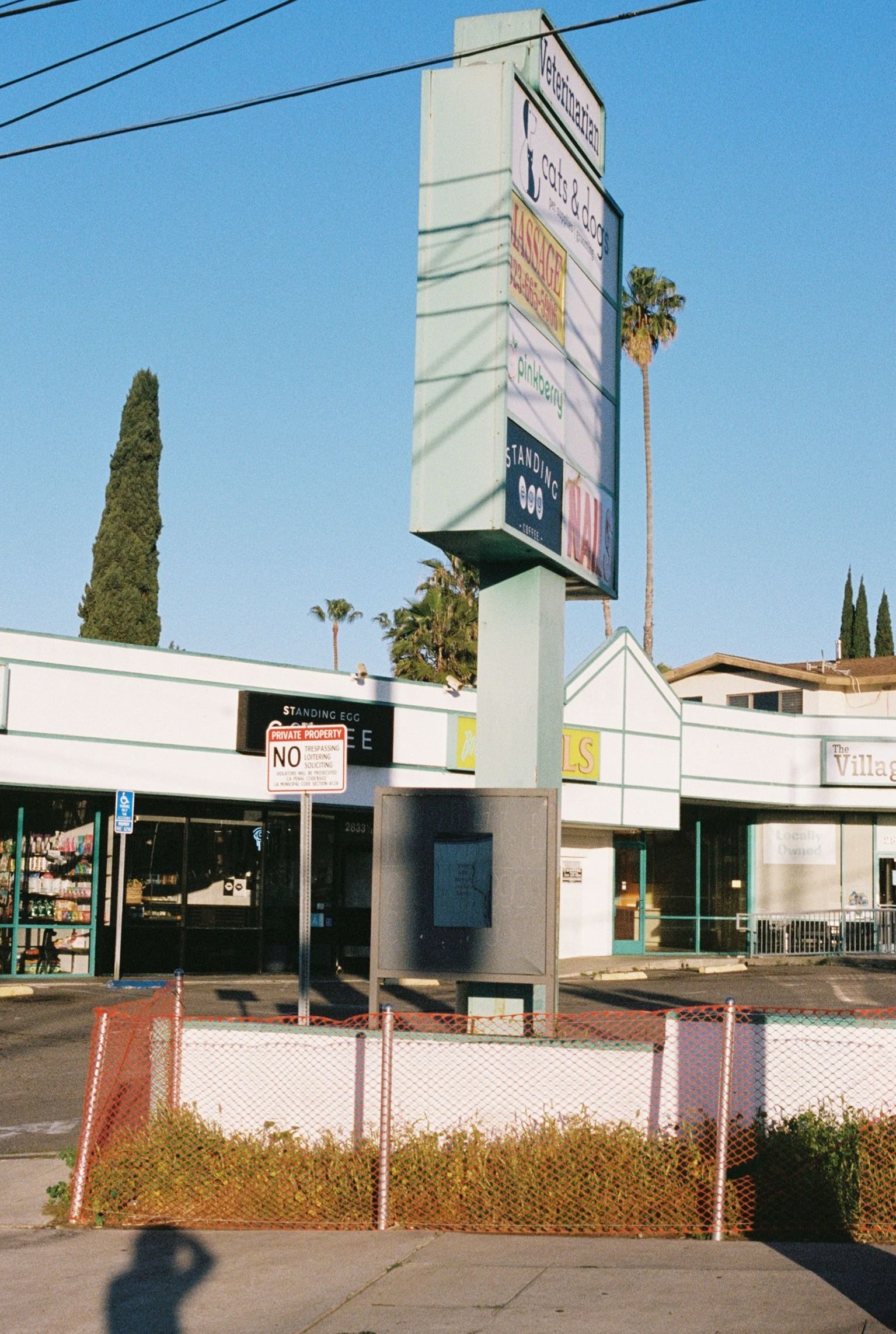 "you are never safe here". (Hyperion Av, Los Feliz)