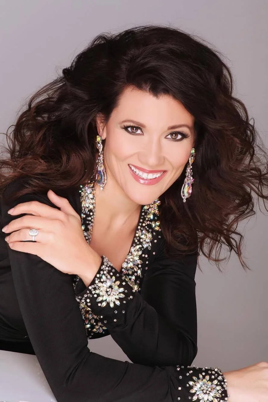  Crystal is also the brand new Mrs Illinois America 2016 !