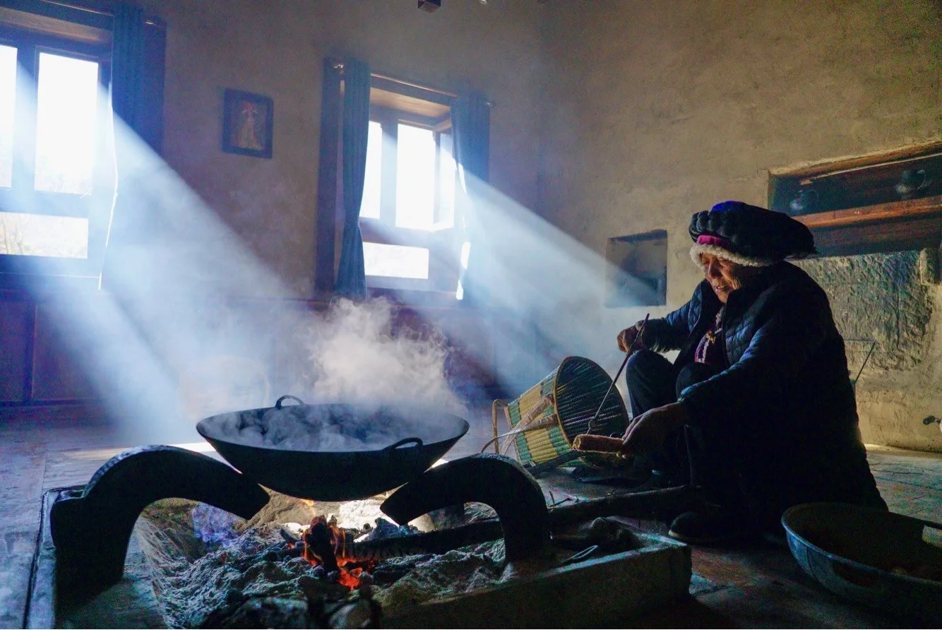 Granny Knows Best - Trailer