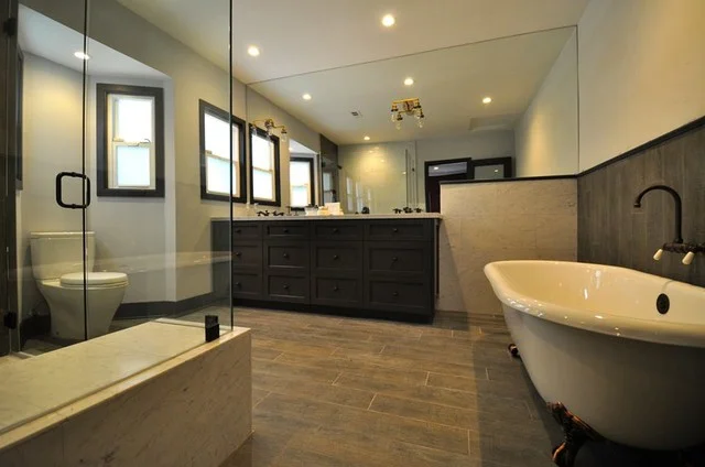 eclectic-bathroom.jpg