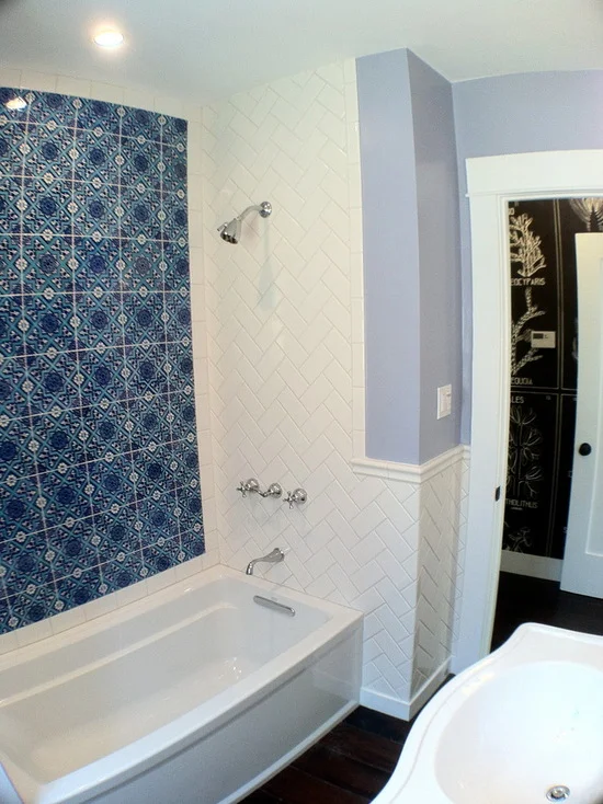 4aa13853002b2801_0850-w550-h734-b0-p0--eclectic-bathroom.jpg