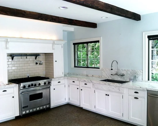 9b11459a0084b96e_5509-w550-h440-b0-p0--traditional-kitchen.jpg