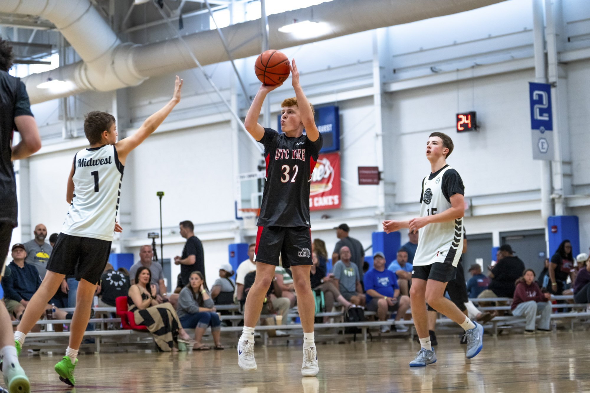 EVO - Basketball 1.jpg