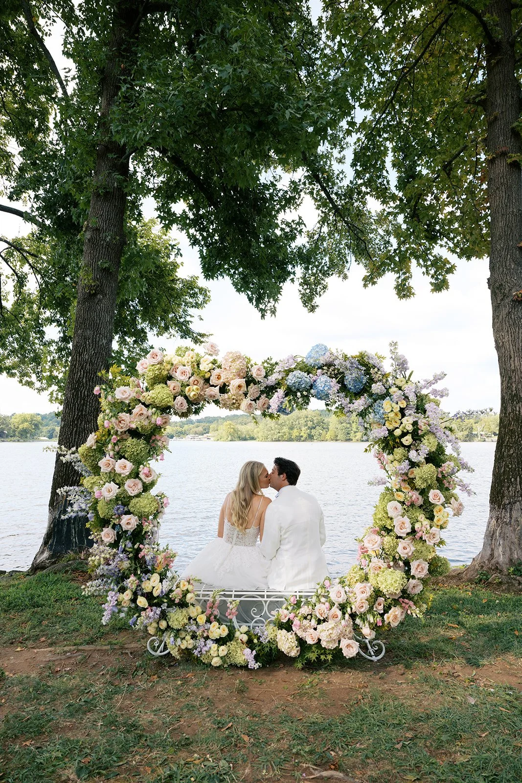 Cherokee-Dock-Nashville-Wedding-Photographer-Bri-Nicole-Photo-Co-372_websize.jpg