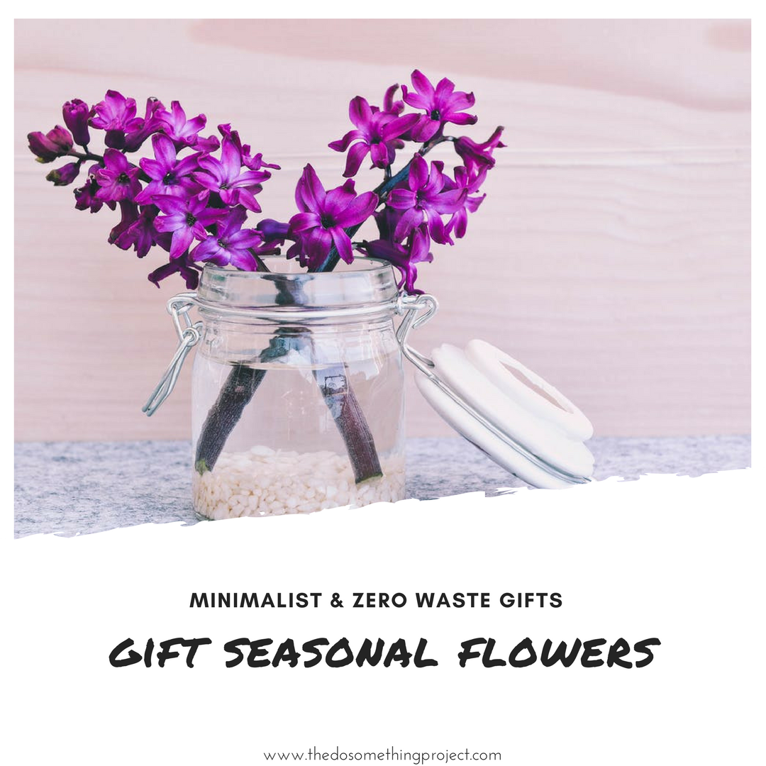 minimalist-zero-waste-gift-ideas-flowers