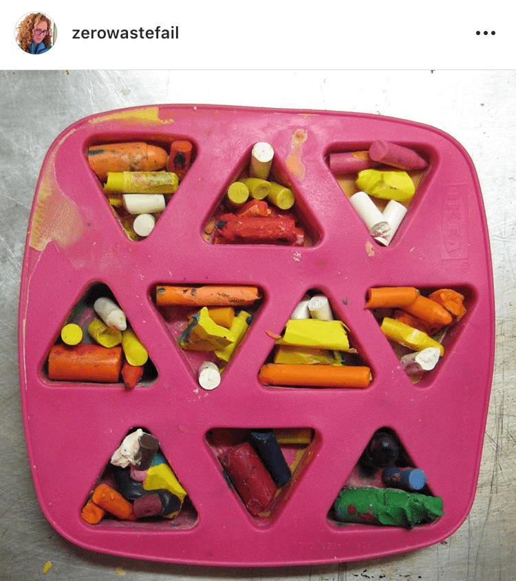 Melting Old Crayons on to Thrifted Molds for Something New ( @zerowastefail )