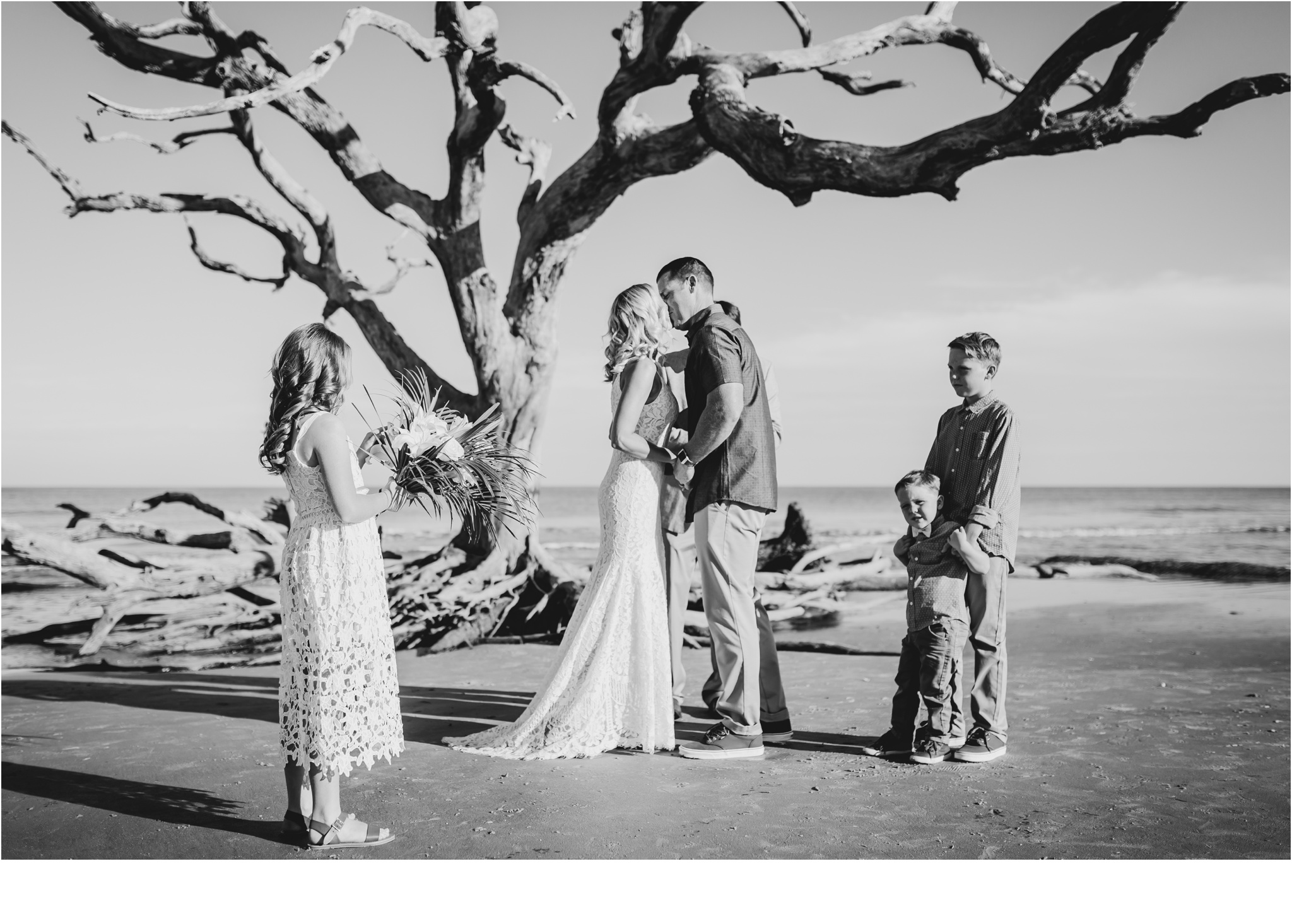 Rainey_Gregg_Photography_St._Simons_Island_Georgia_California_Wedding_Portrait_Photography_1569.jpg