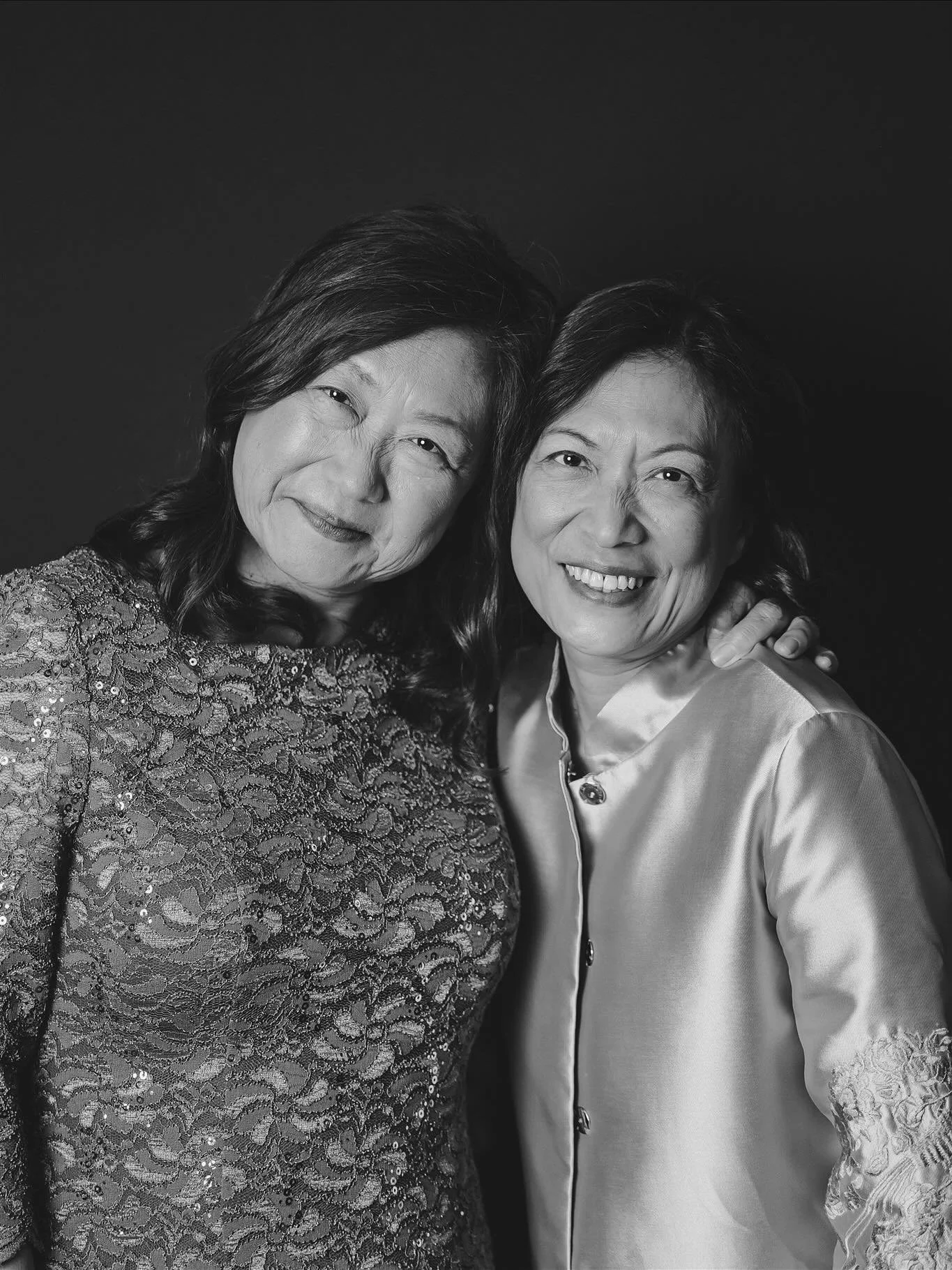 When&rsquo;s the last time you got a portrait with your sister?
Wedding days bring out the sweetest in-between moments &mdash; and the Black Tie Portrait Booth turns them into timeless keepsakes you&rsquo;ll both treasure forever.

🖤 Southeast Georg