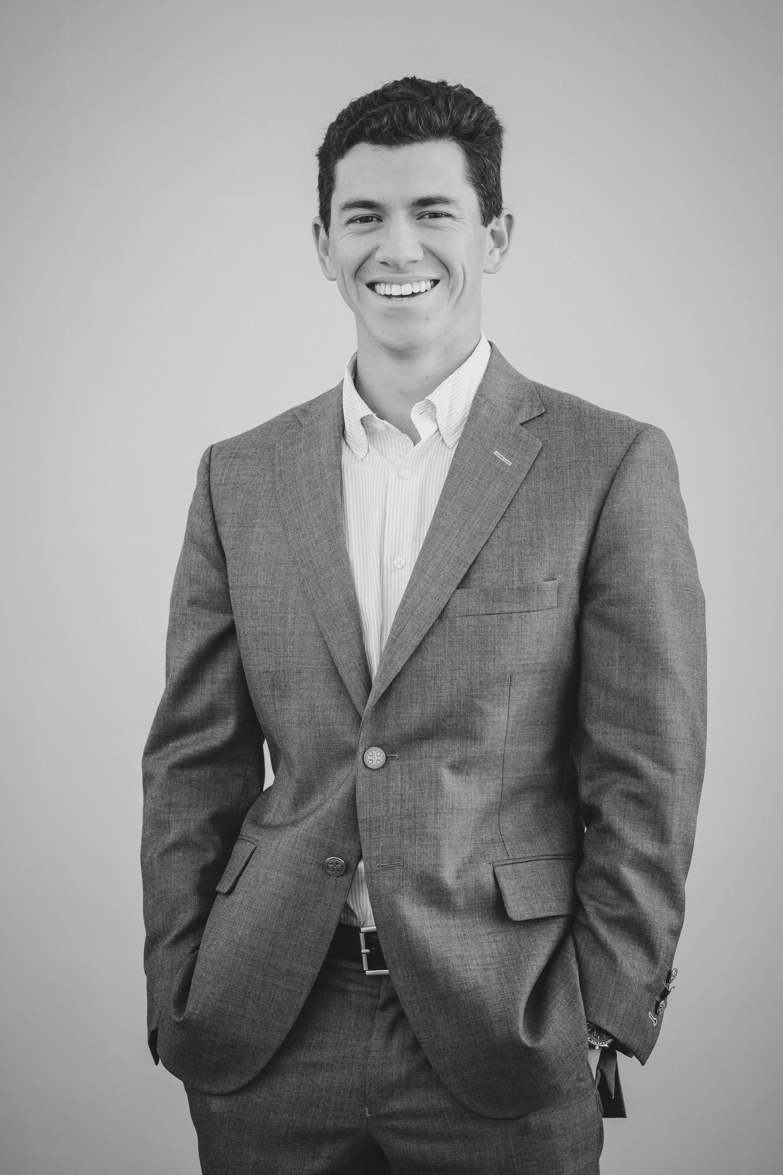 Headshot-12.jpg