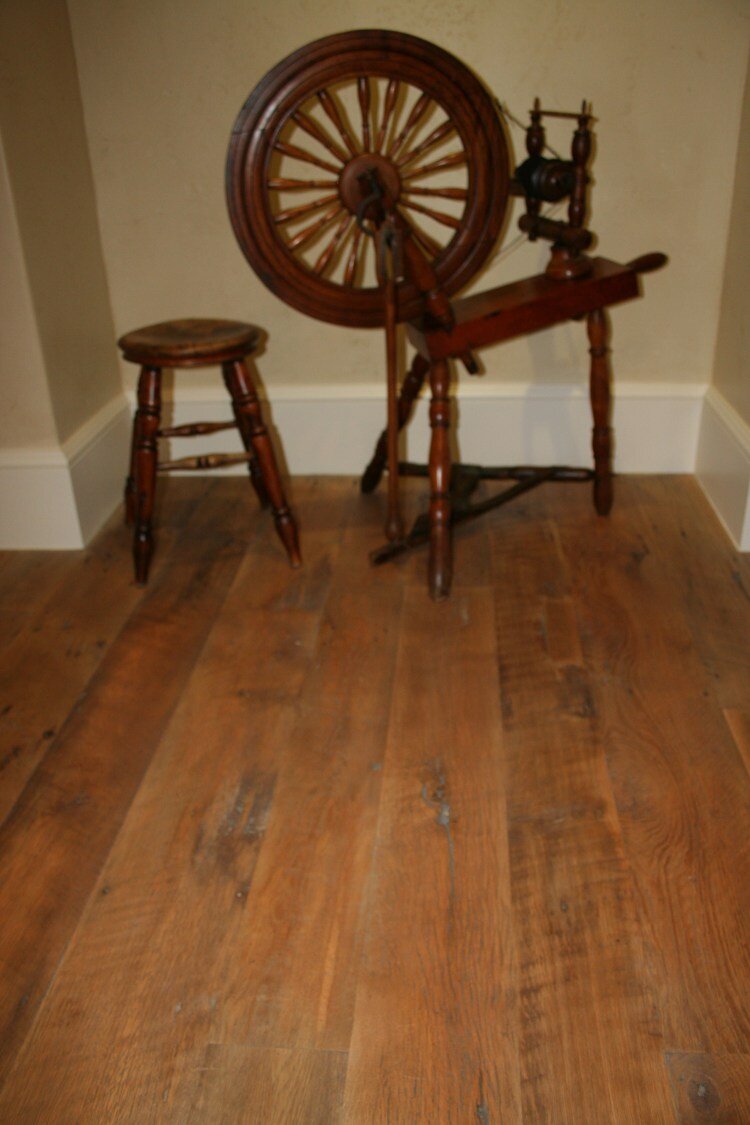 antique oak 2.jpg