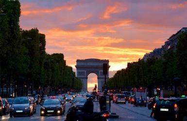 paris Arc de Triomphe.jpeg