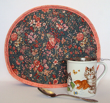 Tabard Forest Florals cat mug strainer web site_72.jpg