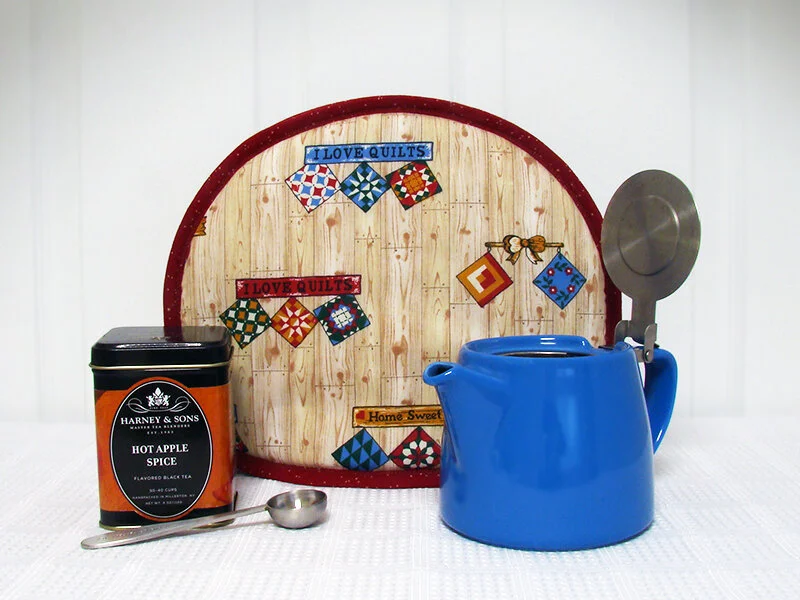 Tabard Quilts teapot tin 800x600.jpg