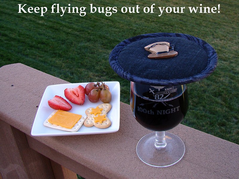 Kap Dark Black Night wine glass 800x600 Text.jpg