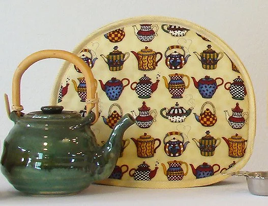 Tabard Kountry Teapot small size 405x527.jpg