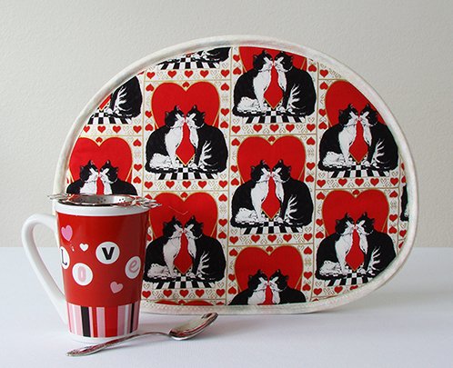 Tabard Tuxedo Kats mug tea strainer web site_72.jpg