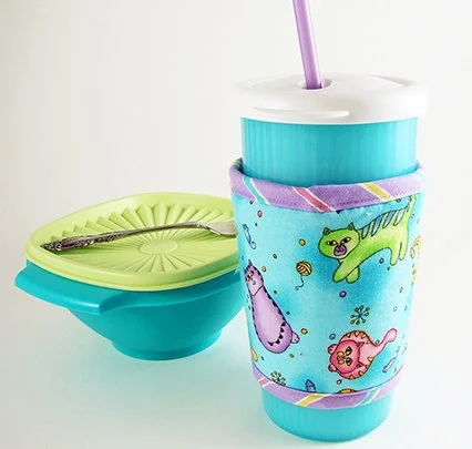 LgKoll Cartoon Cats Tuperware bowl 405x.jpg