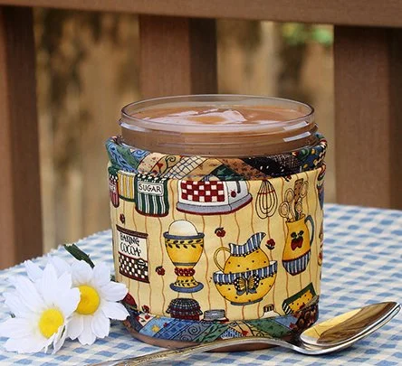 KrKoll Kitchen deck table blue plaid daisies 405x.jpg