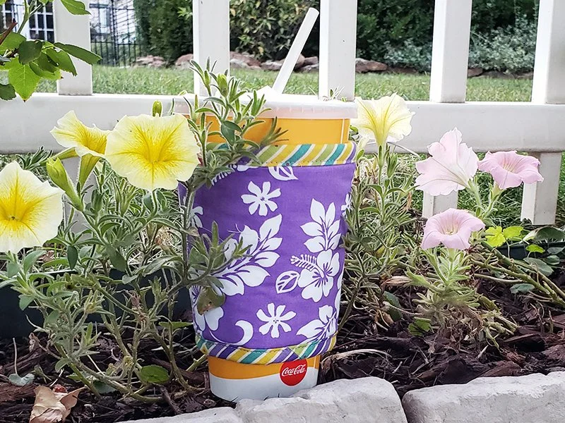 Large Kollar Hawaiian Lavender fence flowers 800x600.jpg