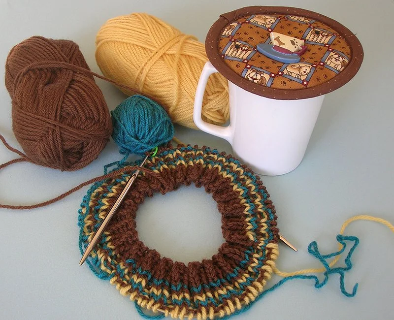 Kap Dandy Dogs knitting 800x.jpg