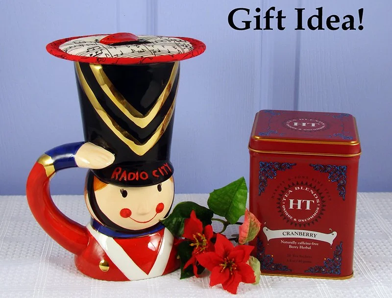 Kap Music soldier mug cranberry tea 800x608 Text.jpg