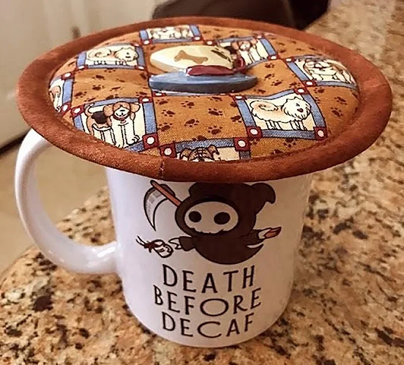 Kap Dandy dogs Death Before Decaf mug 800x722.jpg