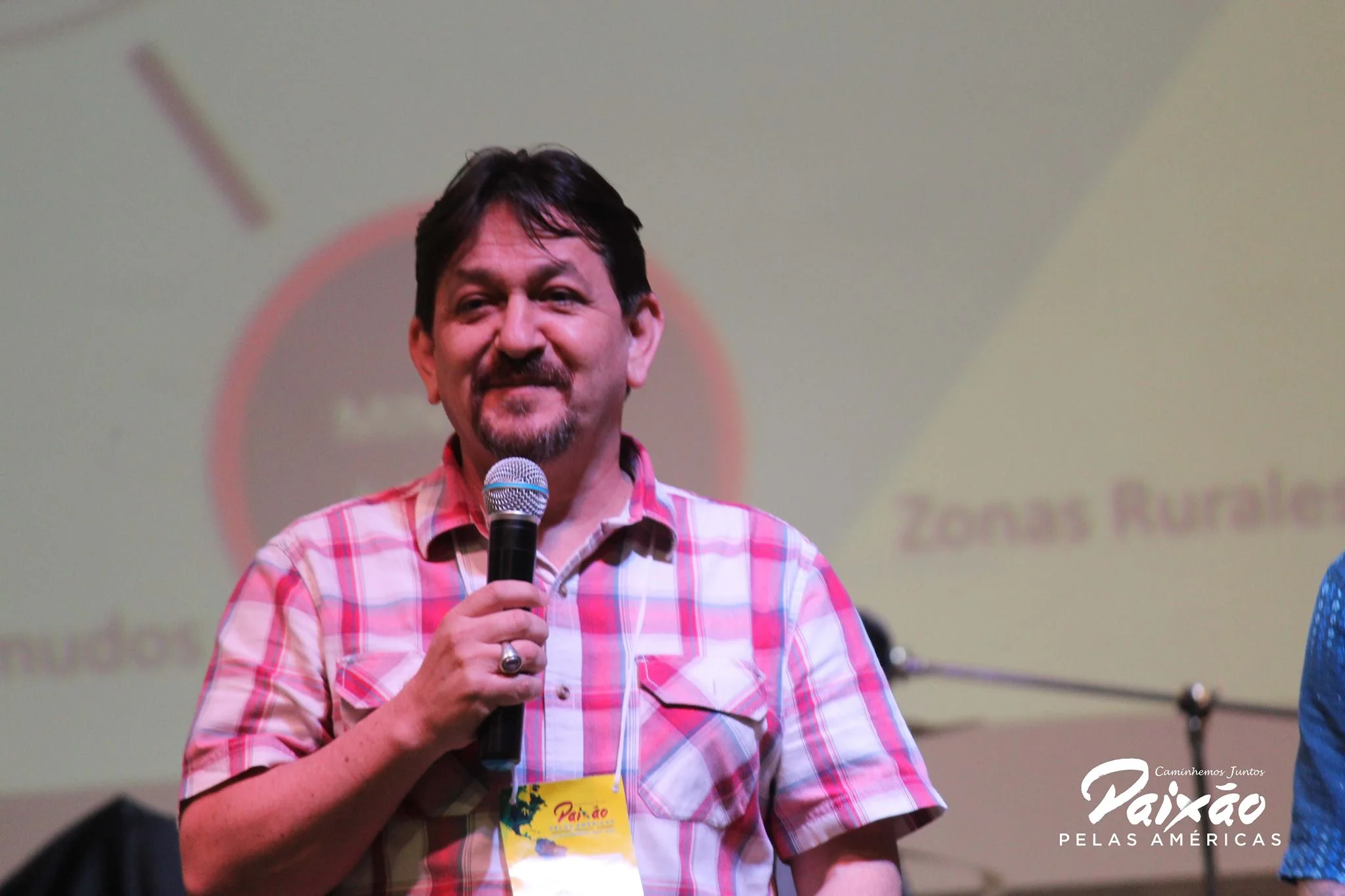 O bispo Flavio é o bispo missionário da Diocese de Recife no Brasil e o representante da Greenhouse e da Sociedad Misionera San Pablo no Brasil.