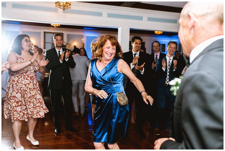 Kristina+&+James+Cape+Cod+Wedding+Photographer+The+Dennis+Inn1706.jpg