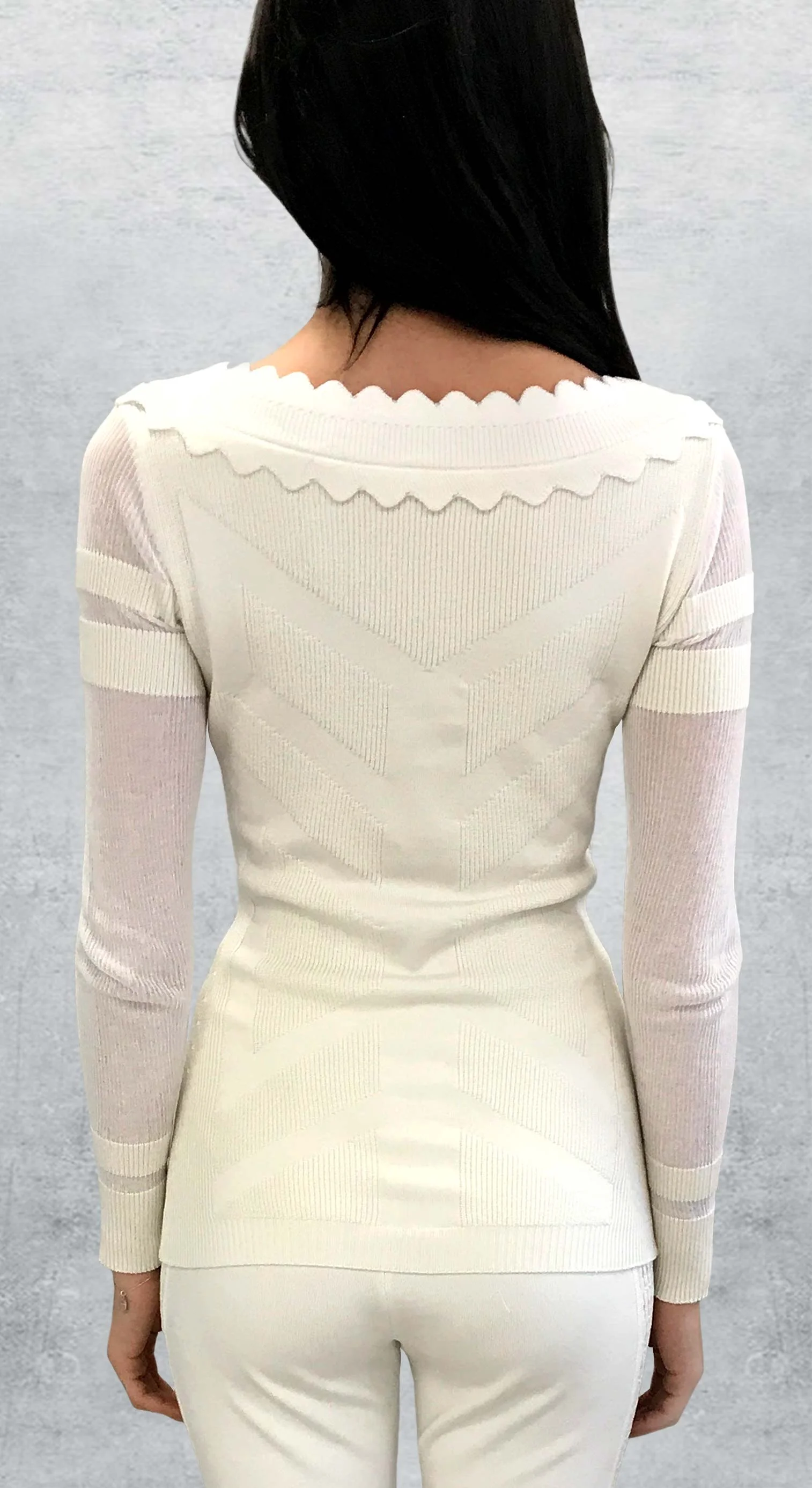 mosaic vneck top BACK.jpg