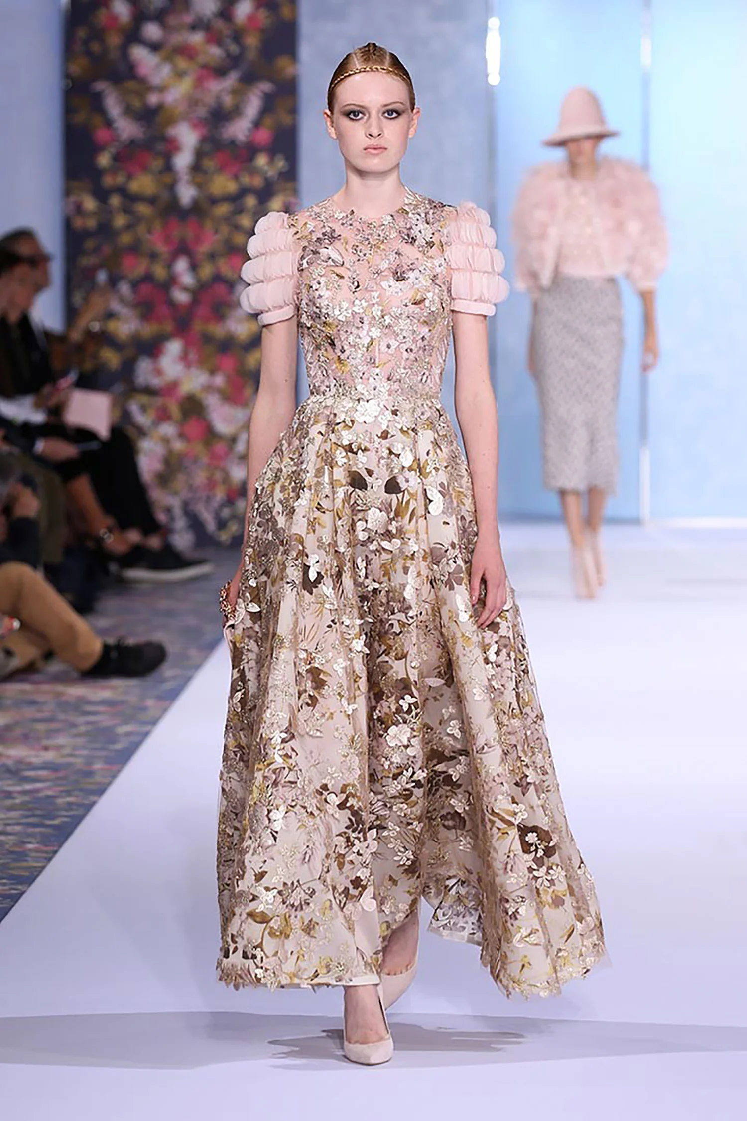 ralph-_-russo-aw16--look-26-thumb.jpg
